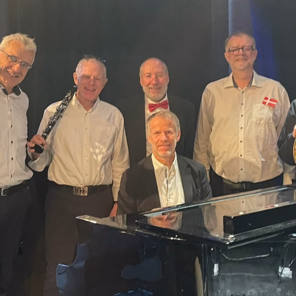 Red hot four +2 frokostjazz bakkehuset ikast